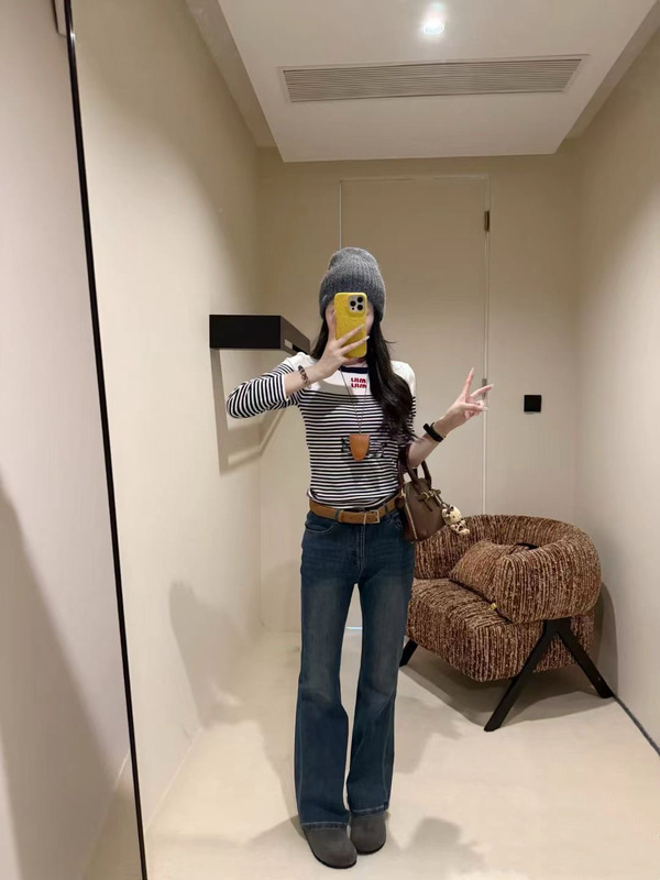 miu系字母刺绣条纹圆领针织衫女春秋新款时尚休闲撞色百搭毛衣女|undefined