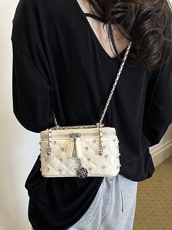 Xiaoxiang estilo de diamantes bolsos de moda de cadena para mujeres 2026 nueva textura de alta calidad de moda con diamantes bolsos de mochila cuadrados