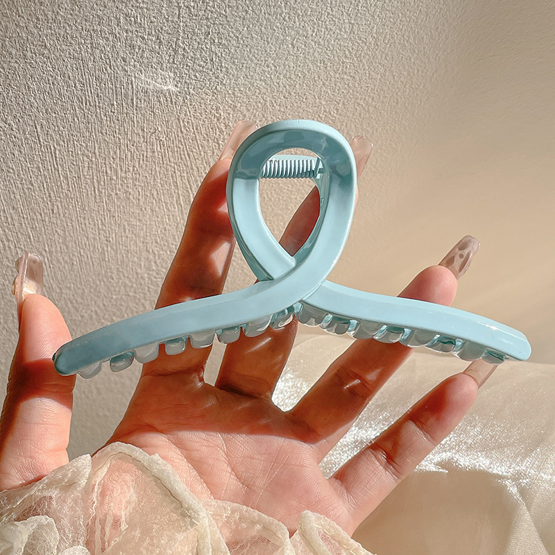 Clip de agarre simple de verano, volumen de cabello de alta calidad, clip de tiburón, horquilla grande, horquilla, nuevo cabello femenino, tocado 2024