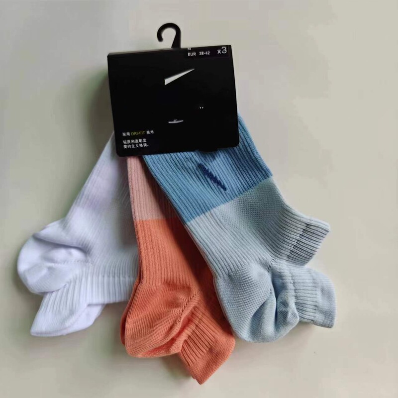 Suwannex Spring and Summer Quick-Dry Ankle Socks for Men and Women, Short-Tube Sports Socks with Ear Loops, Breathable Training and Running Socks