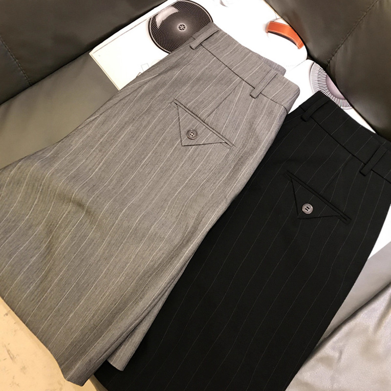 Fashionable to fly up ~ high-end neutral yuppie fan ~ French Bermuda loose high waist five-point suit shorts women's summer