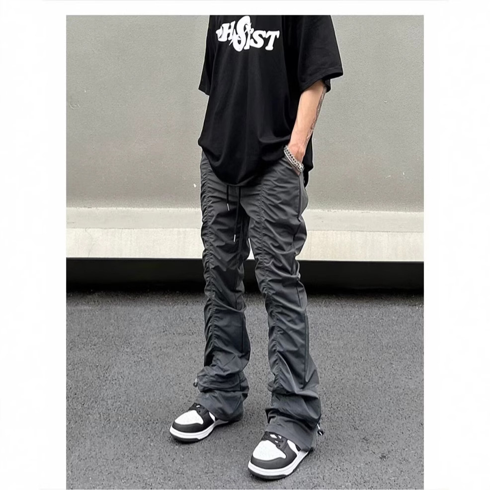 Men's High-Street Vibe Pleated Cargo Pants – Drawstring Waist & Stacked Hem With Slight Flare (S-XXXL, Grey/Black)_voghion.com