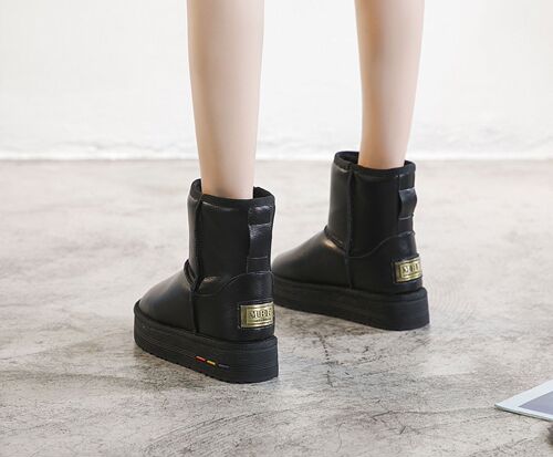 Genuine leather snow boots with thick soles, thick fur waterproof classic casual, fashionable and versatile warm short boots