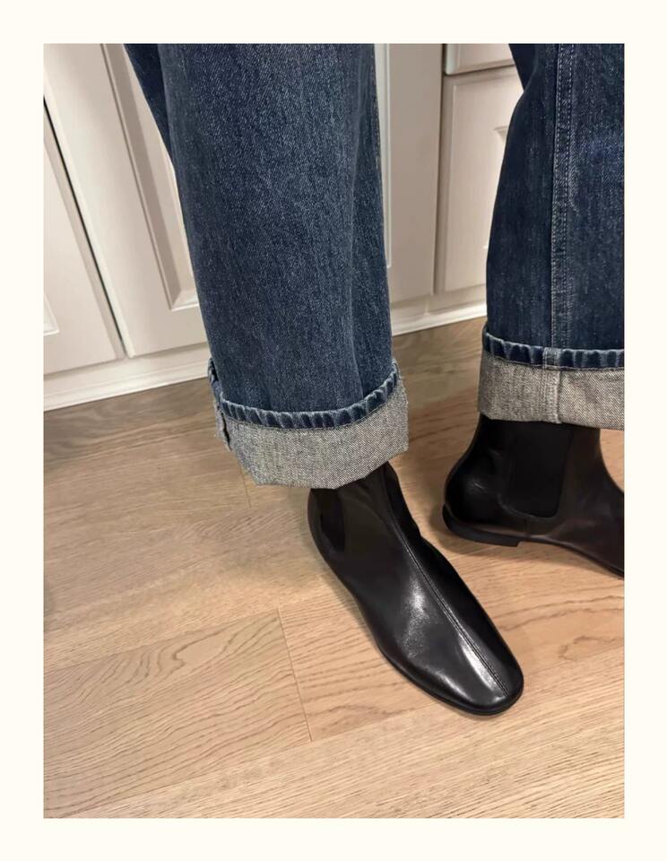 Bốt Chelsea cổ ngắn nữ mũi tròn phong cách Anh, đế bằng chống trượt, gót 3–5 cm — Màu trắng, màu đen chi tiết 3