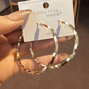�n���L�¿�Ť���AȦ���hŮ�Ă����F����A�h����s925�yᘶ�Ȧ���l