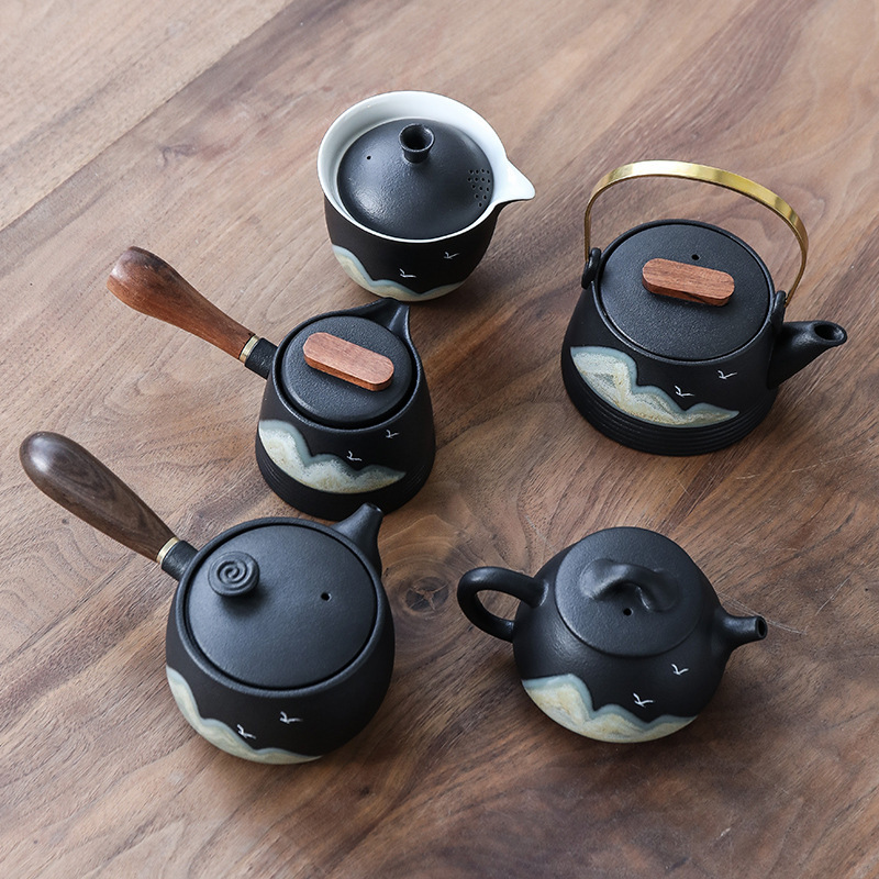 Black Pottery Lifting Beam Side Pot Kung Fu Tea Set Coarse Pottery Teapot Ceramic Single Pot Complete Set of Tea Tray Pottery Pot Tea Maker