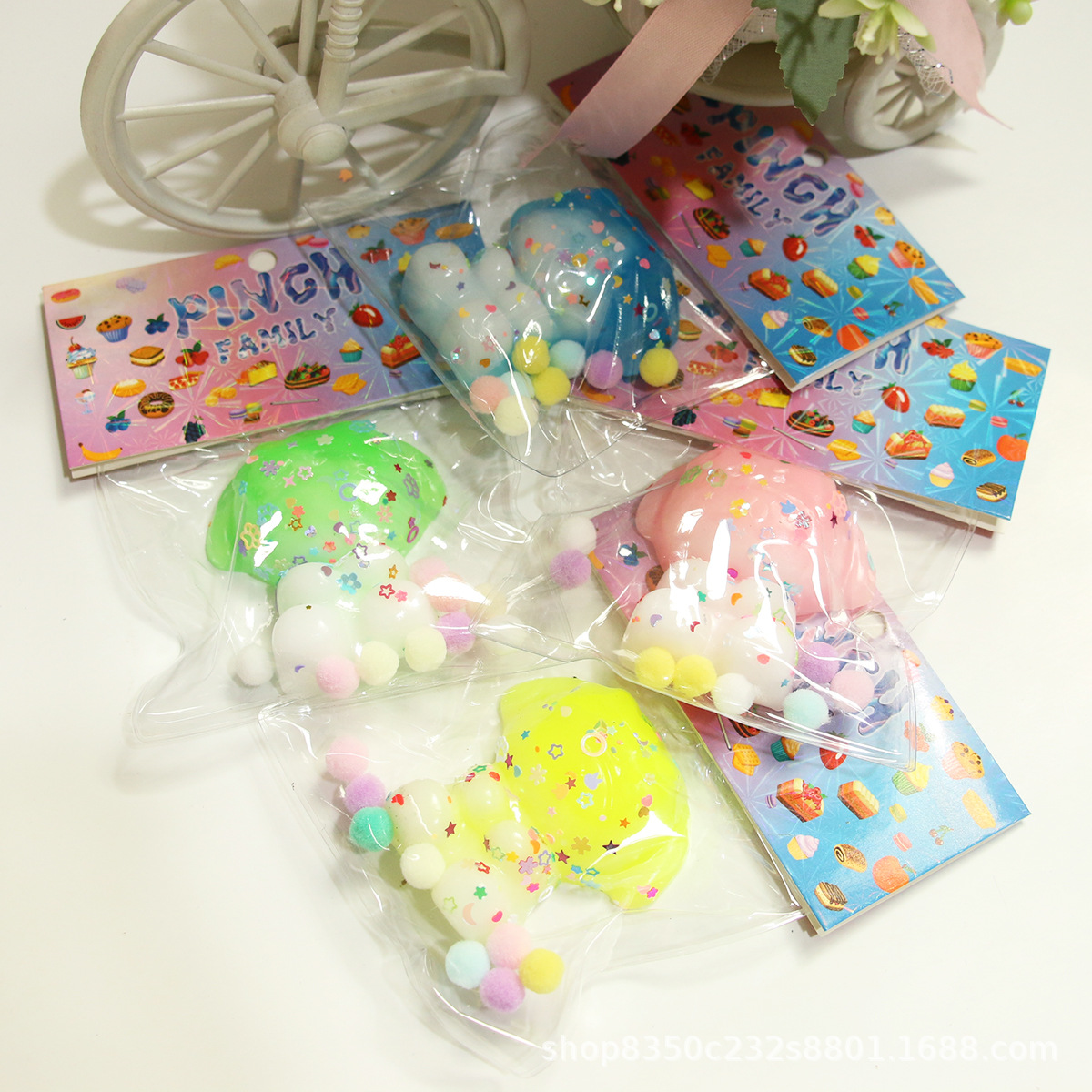 Transfronterizos de venta caliente sentado pellizco perro pellizco alivio de compresión juguete alivio de la emoción ventilación artefacto regalo creativo para niños