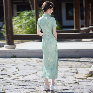2025 Spring and Summer New Green Silk Jacquard Lady Cheongsam Long New Chinese Style Daily Wear Young Style