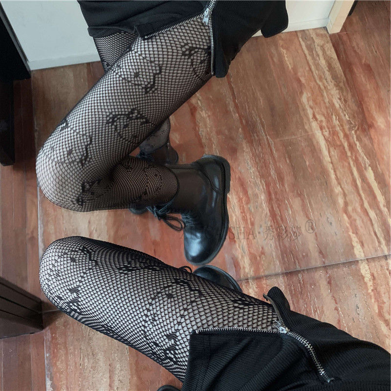 Hand-Tearable Fishnet Pantyhose, Black Lace-Trim Stockings, One Size, No-Remove Design — detail image 4