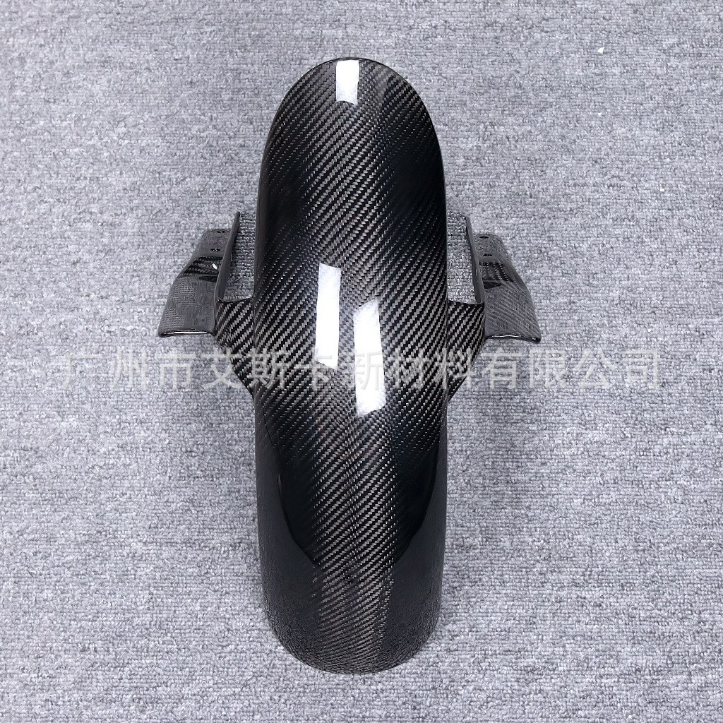 Suitable for Harley Road King Lowrider S/Ts Motorcycle Front Fender Carbon Fiber Modified Exterior Parts