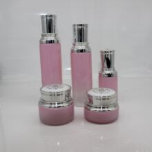 �F؛�����ʹ�ֱ�A���bƿ100ml���Aˮ��Һƿˬ�wˮƿ30g�۵׸�˪ƿ