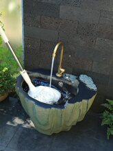 ��ʽͥԺ�ϰѳػ��@¶̨����ˮ�۶ղ�������e���̨�ϲ�����ˮ��