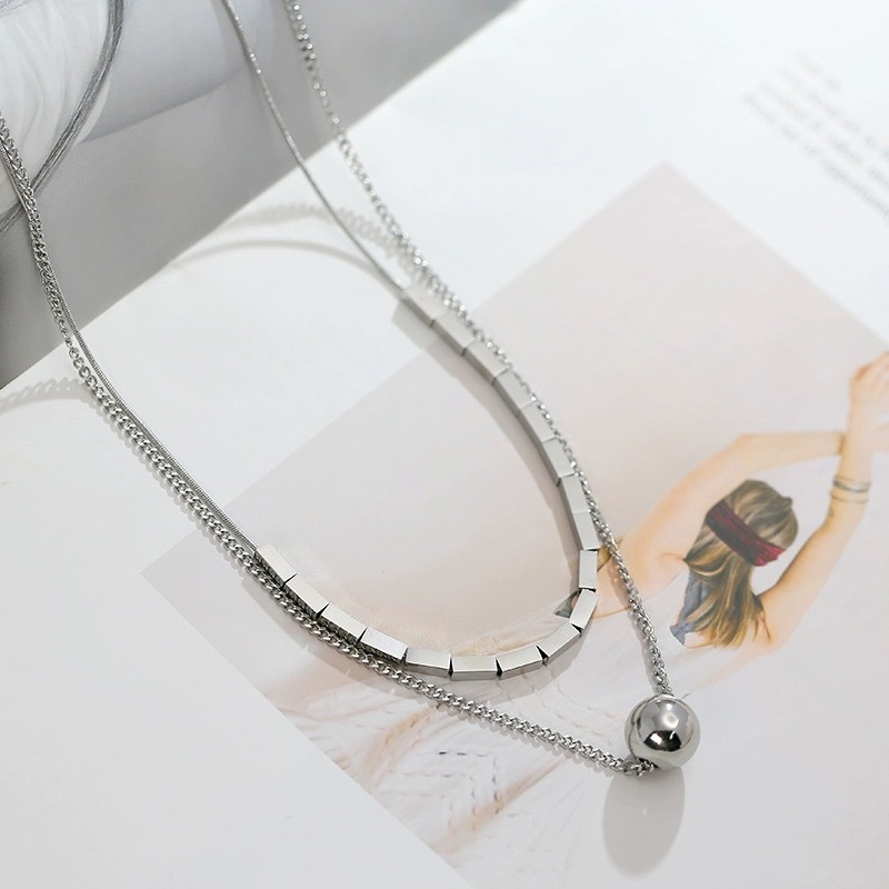 Women's high-end simple design accessories double-layer stacked titanium steel non-fading clavicle chain light luxury_voghion.com