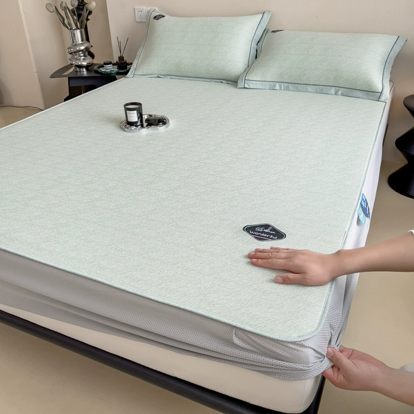 Texture pattern—green fitted sheet