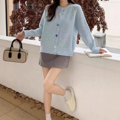 奶蓝色温柔风针织毛衣上衣女2025秋冬款甜美慵懒软糯宽松开衫外套