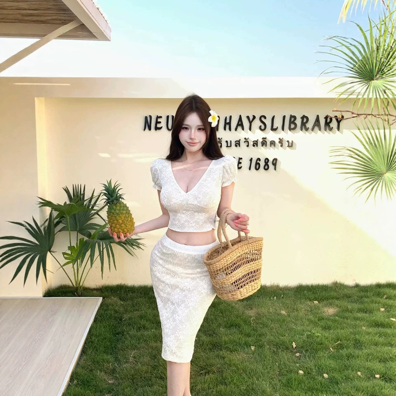 Cross-border pure desire style sexy V-neck short-sleeve lace T-shirt for women, summer figure-flattering outfit with half-body skirt and bodycon skirt set