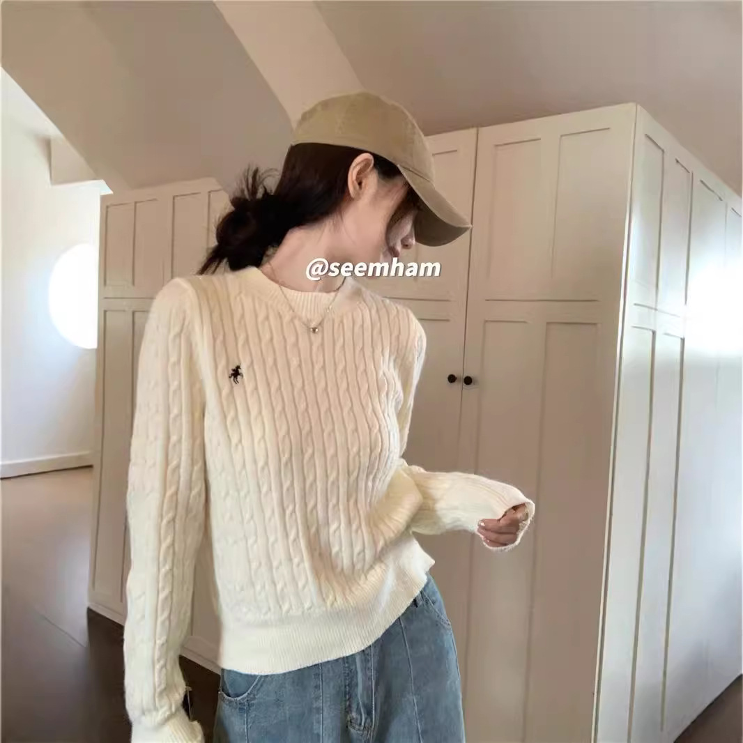 学院风米白色厚毛衣上衣女秋冬设计感刺绣麻花针织衫内搭打底外套