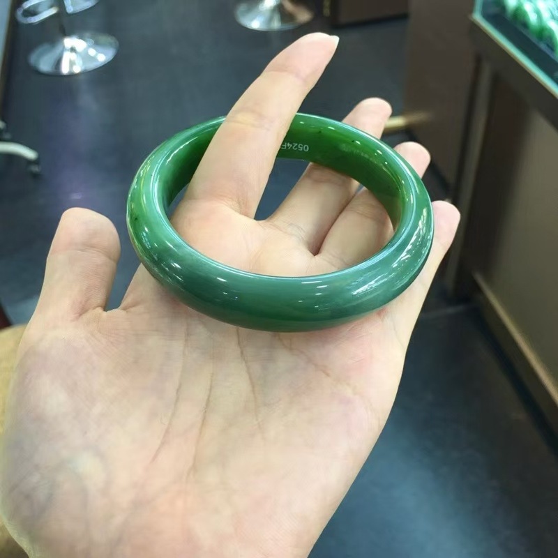 ロシア産碧玉老坑素材ワイドバージョンホータン翡翠ブレスレットほうれん草グリーンサンライトグリーン天然本物翡翠ブレスレット本物|undefined