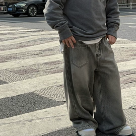 童裤;童T恤;儿童牛仔裤