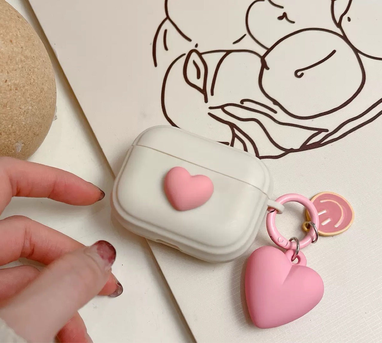 Защитный чехол для AirPods с сердцем Kabi