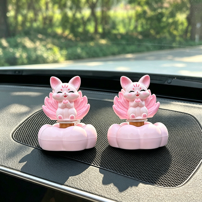 Cute and Fun Rotating Nine-Tailed Fox Car Ornament, Battery-Powered Vehicle Interior Decoration, Office Desk Car Dashboard Decoration
