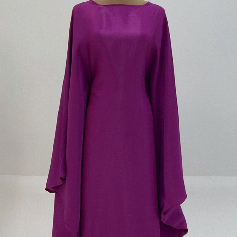 Directly supplied by the manufacturer, Yiduoduo's new solid color loose-fitting simple shiny satin dress 24770, robe with bat sleeves Directly supplied by the manufacturer, Yiduoduo's new solid color loose-fitting simple shiny satin dress 24770, robe with bat sleeves