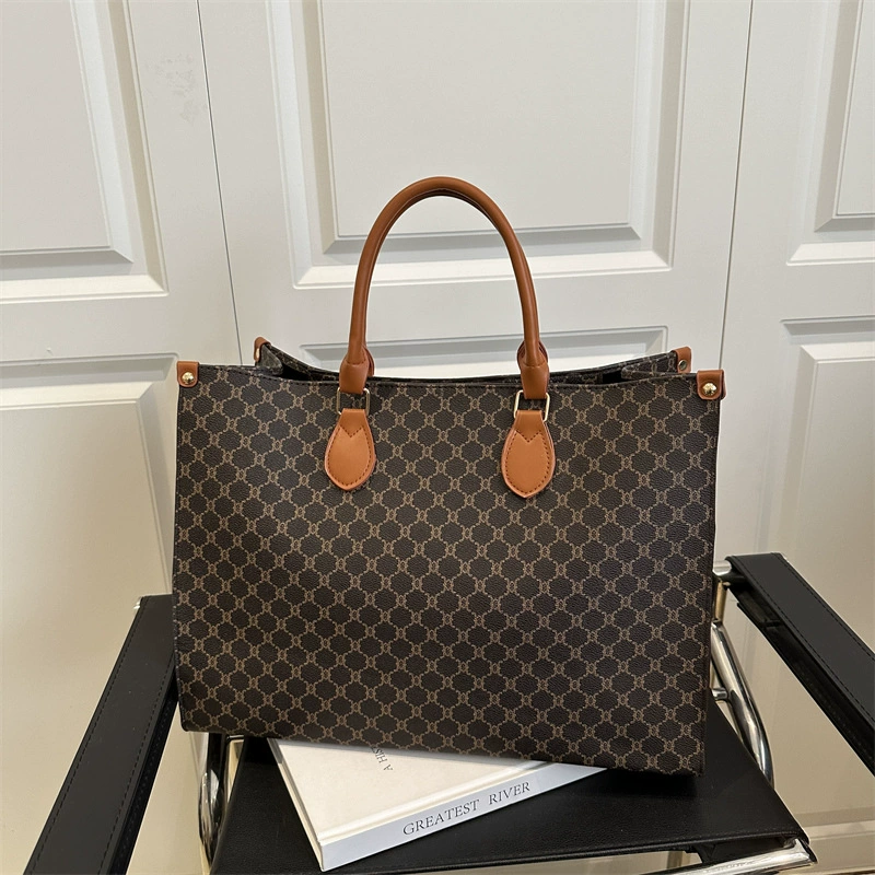 Вместительная ретро-сумка для женщин 2025, новая модная сумка для пресбиопии, повседневная универсальная сумка через плечо.