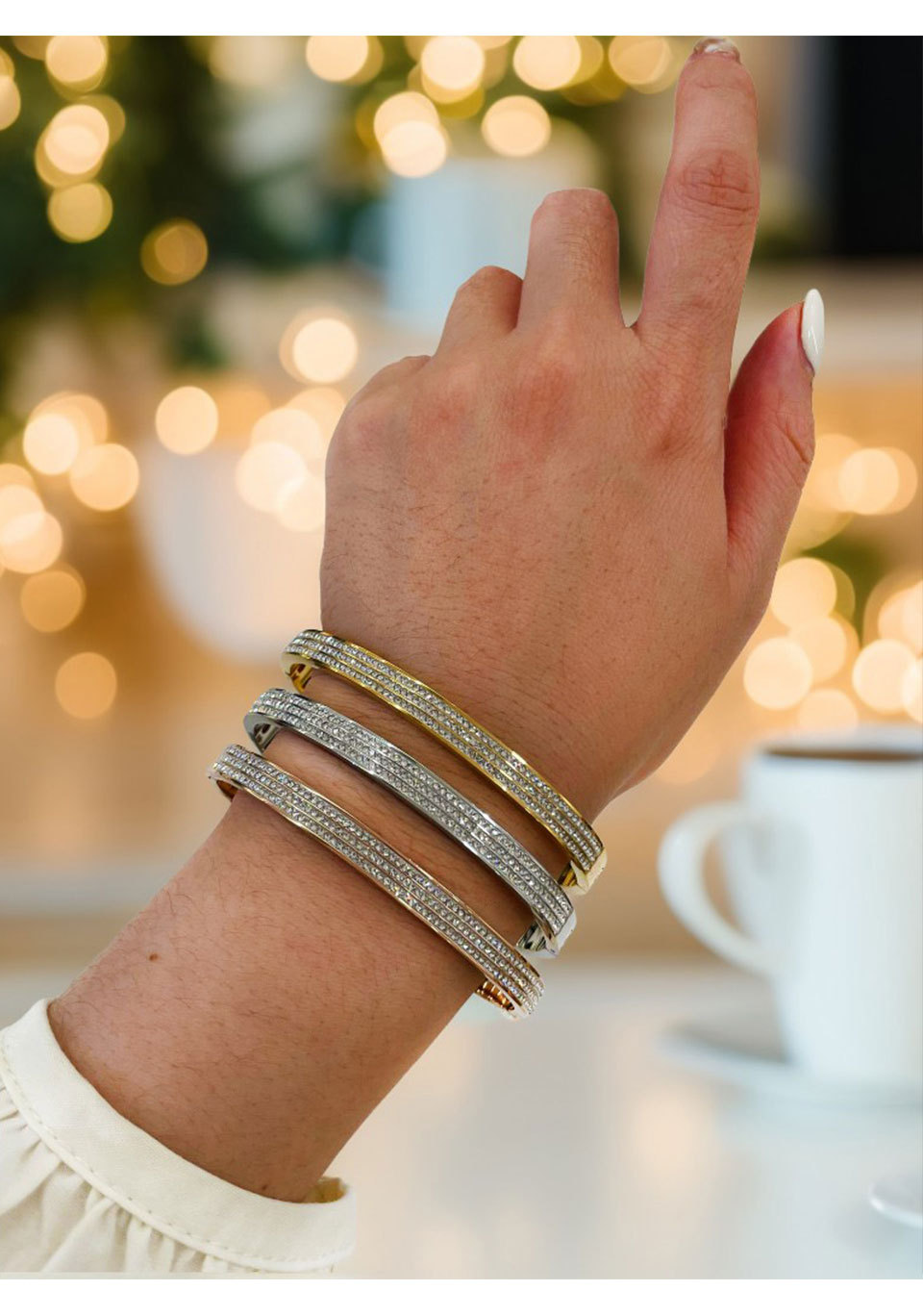 19g Weight 0.03µm-0.05µm Gold Plating Thickness PVD Coated Real Gold Plated Geometric 304 Stainless Steel Basic Modern Style Classic Style Waterproof Non Tarnish Surgical Steel Plating Bangle