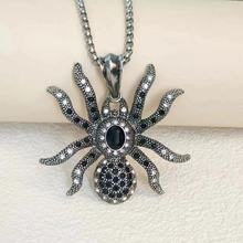 欧美创意黑色水钻蜘蛛项链朋克复古夸张时尚个性小众不锈钢链条