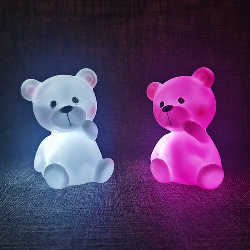 厂家玩具小熊照明搪胶夜灯.可爱卡通儿童床头灯摆件创意礼物批发.