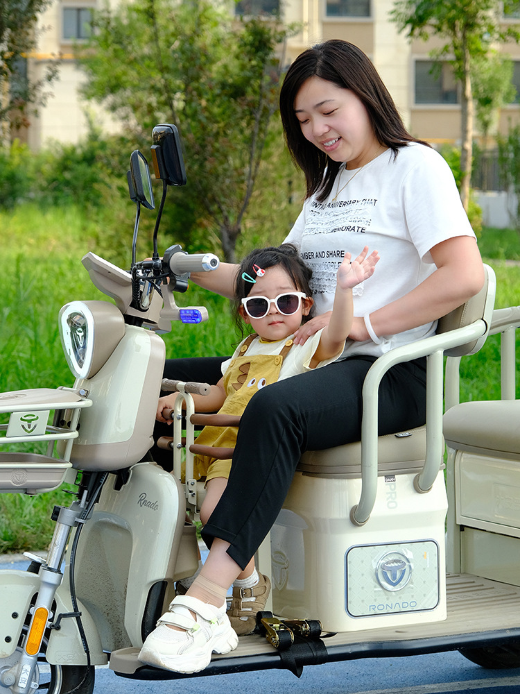 Electric Tricycle Front-Mounted Child Seat, No-Drill Folding Seat, Universal Safety Baby Seat for Tricycles