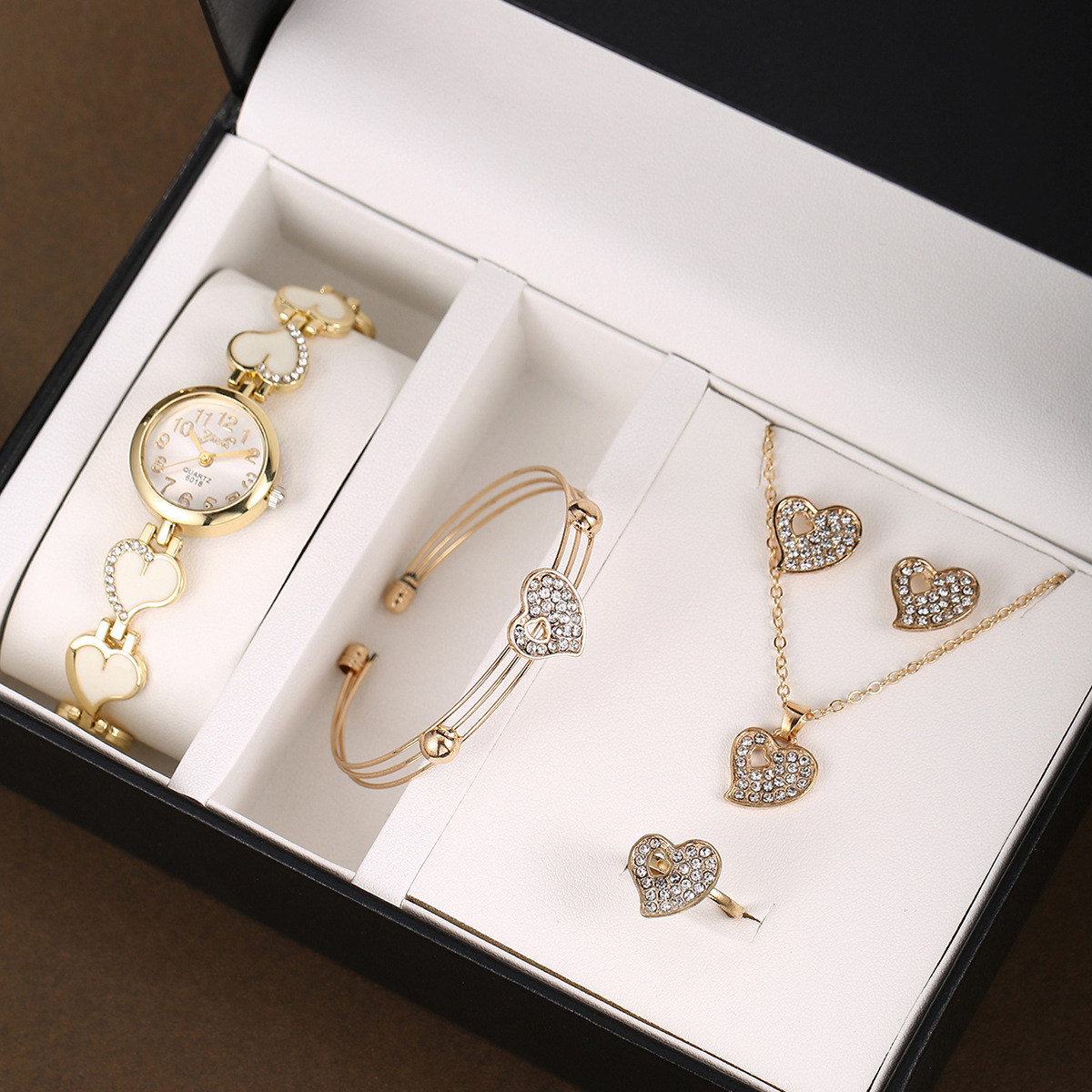 5¼þÌ×À³ÒðʯÏâǶ°®ÐÄÊ×ÊÎÌ×װ£¨½ð°×Êֱí£© (3).JPG