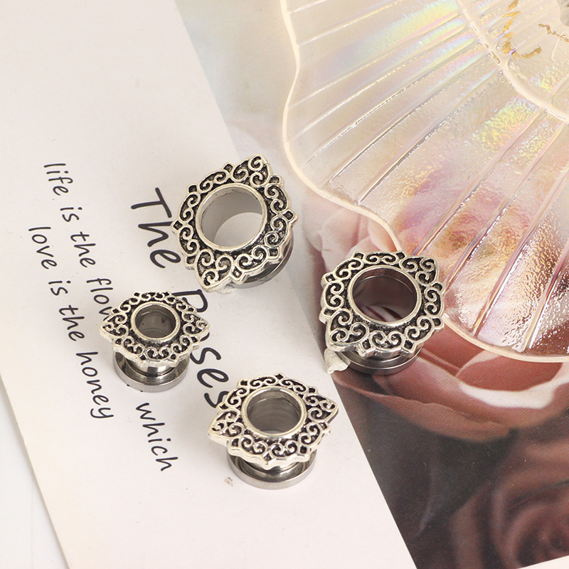 Retro Flower Hollow Ear Expander 16mm Ear Gauges Stainless Steel Body Jewelry detail image 9