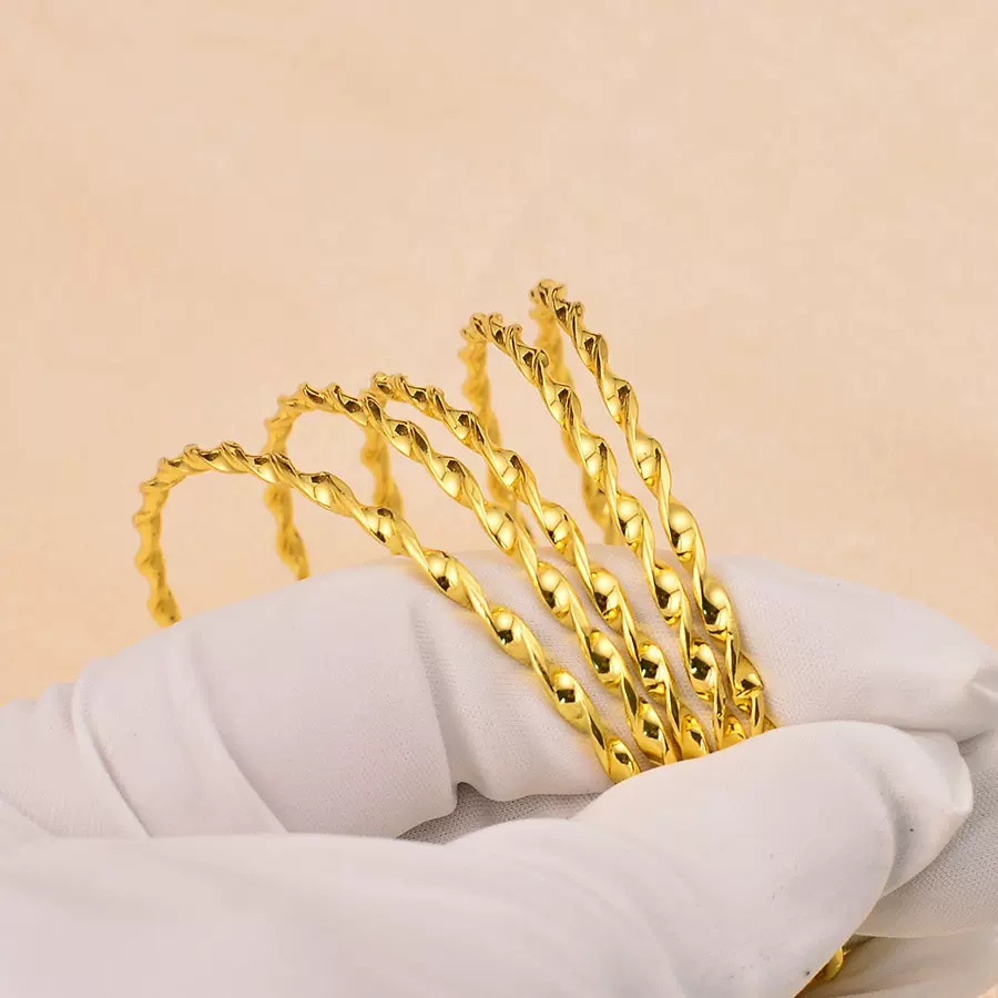 欧美ins跨境金色手镯5件套菱形麻花个性叠戴光面螺旋花纹轻奢手饰