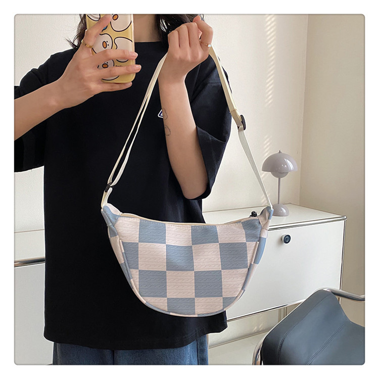 Frau Klein Frühling Sommer Nylon Klassischer Stil Schultertasche display picture 3