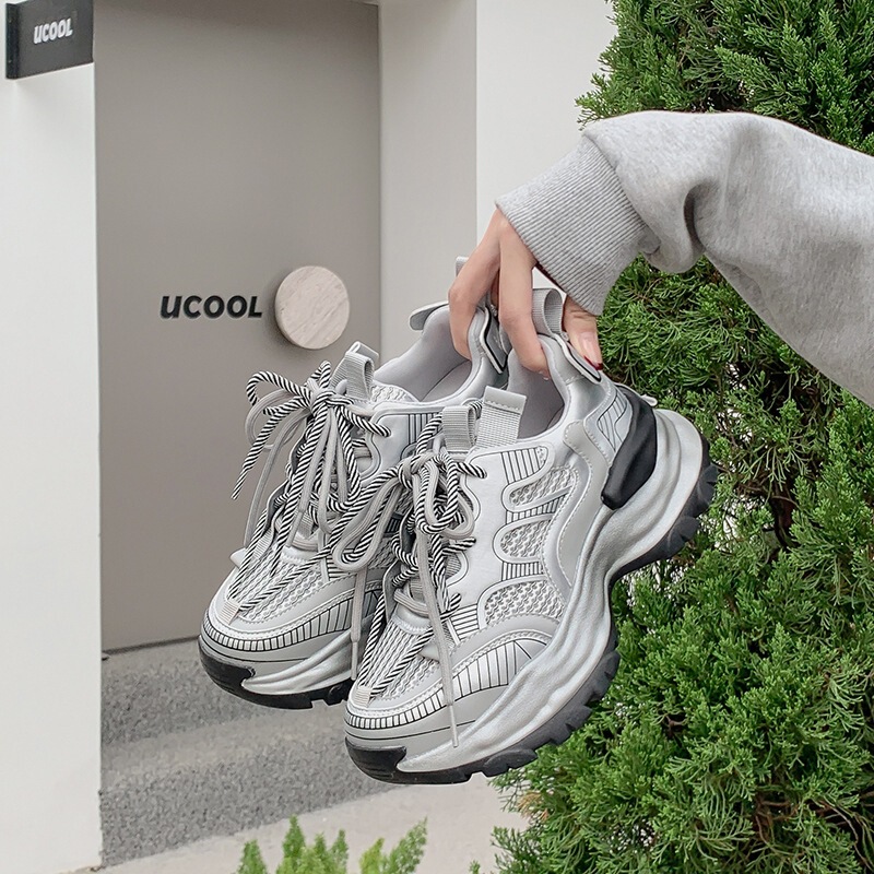 Gold-colored dad sneakers for women, summer 2026, thick-soled, height-increasing, mesh, breathable sports shoes, silver casual shoes, trendy and height-enhancing Gold-colored dad sneakers for women, summer 2026, thick-soled, height-increasing, mesh, breathable sports shoes, silver casual shoes, trendy and height-enhancing