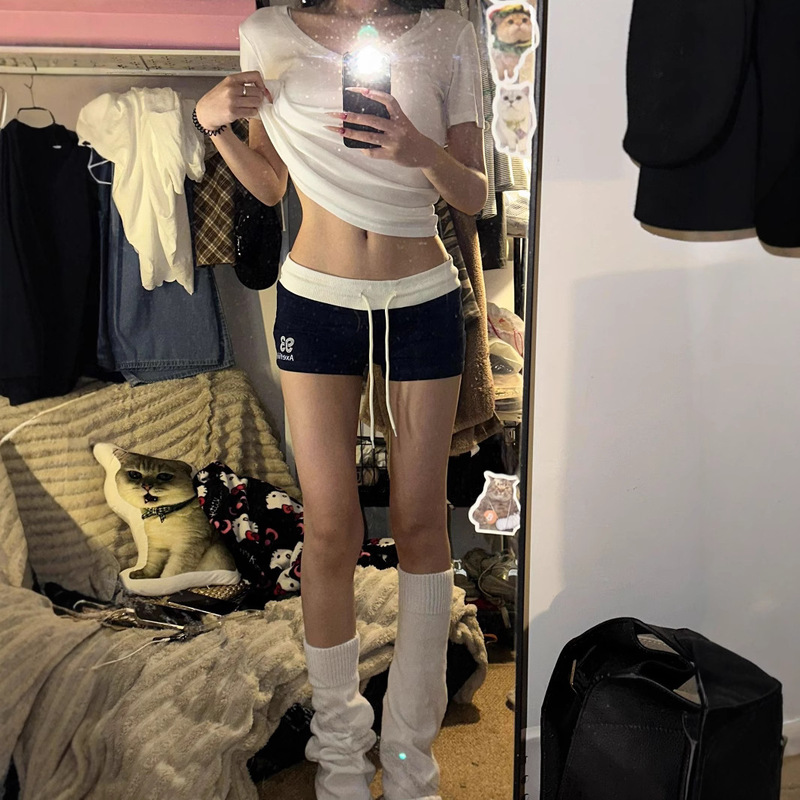American-Style Spicy Low-Waist Color-Block Sports Shorts for Women, Summer Tight Versatile Casual Pants, Slim Fit, Hip-Hugging Hot Pants