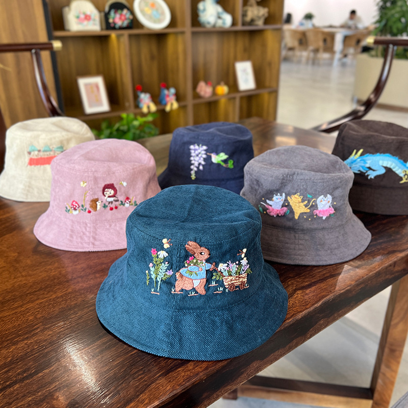 Lu bordado a mano diy sombrero de pescador sombrero de deportes para hombres y mujeres estudiantes sombrero de flores de dibujos animados casuales coreanos
