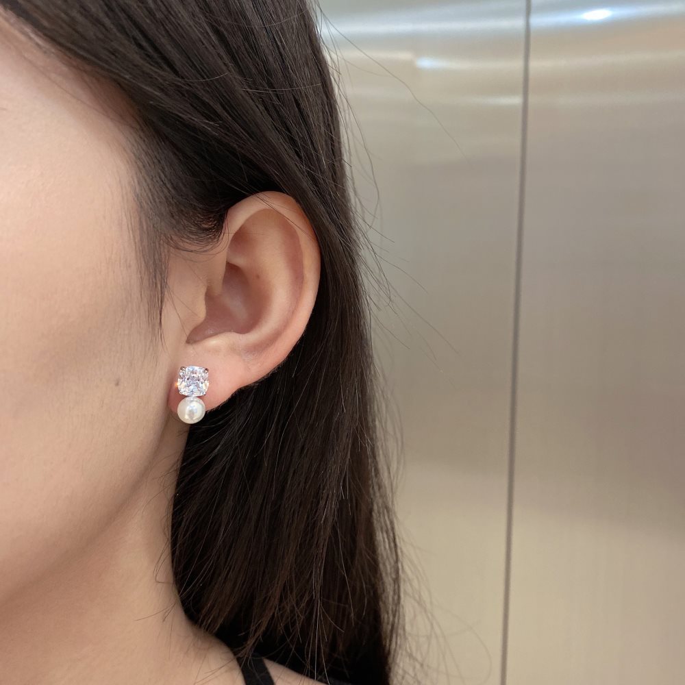 Elegant Square Sterling Silver Plating Artificial Pearls Zircon Ear Studs 1 Pair