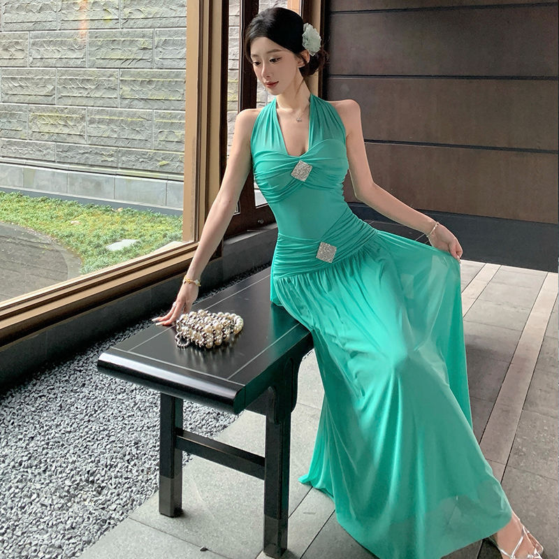 Meishen's New French Sweet Halterneck Sleeveless Halterneck Bow Evening Dress Is Romantic and Elegant New Product