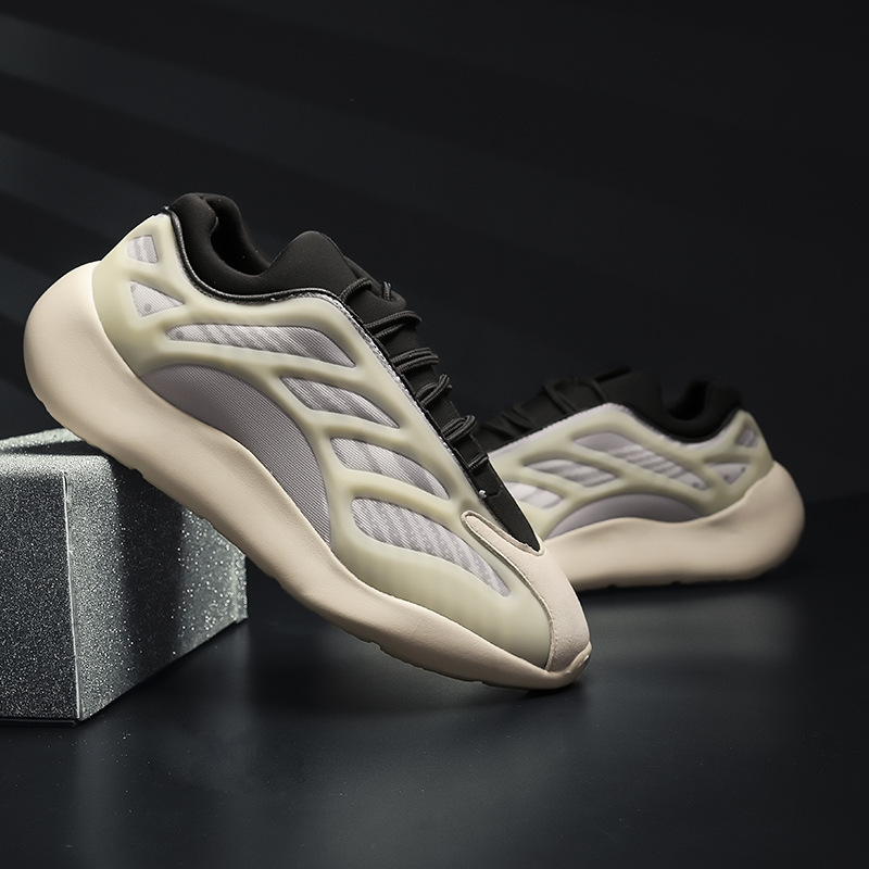 700V3 Dad Shoes Couple Style Yeezy Shoes Luminous Skeleton Foreign Trade Putian Sports Shoes Men's Trendy Large Size Sneakers