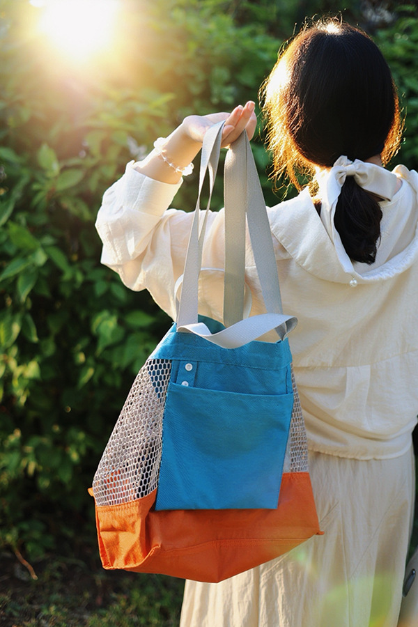 Large-capacity summer niche trendy color-blocking net bag single-shoulder bag, casual large-capacity double-sided usable storage shopping bag undefined