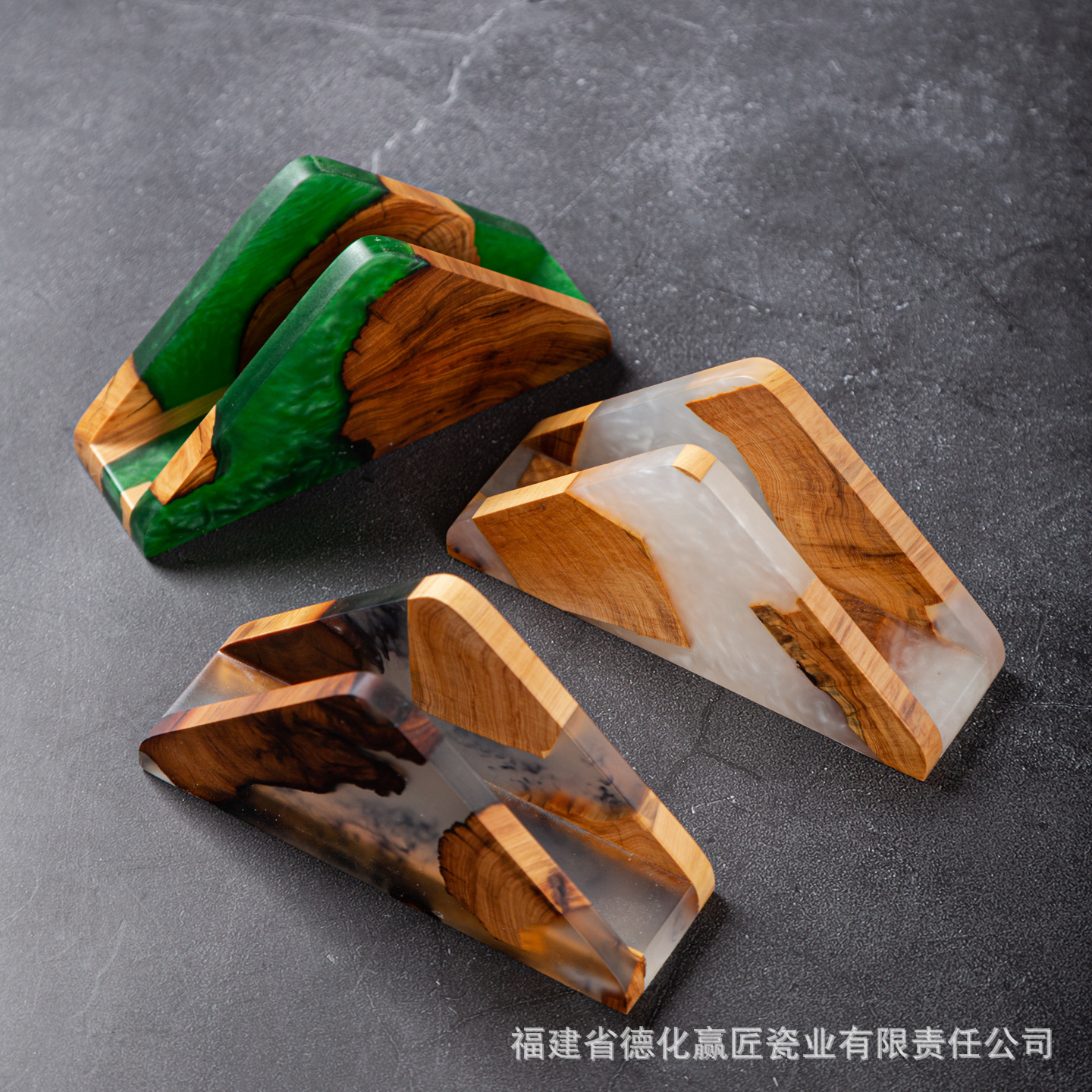 Madera sólida creativa vertical toallas comerciales lujosas acantilados triangulares asiento servilletas estante de toallas de café clip de toallas