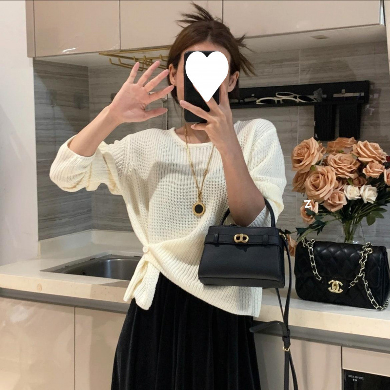 2025年韩系设计感下摆提扣衫女秋季新款百搭简约加长款其他毛衣|undefined