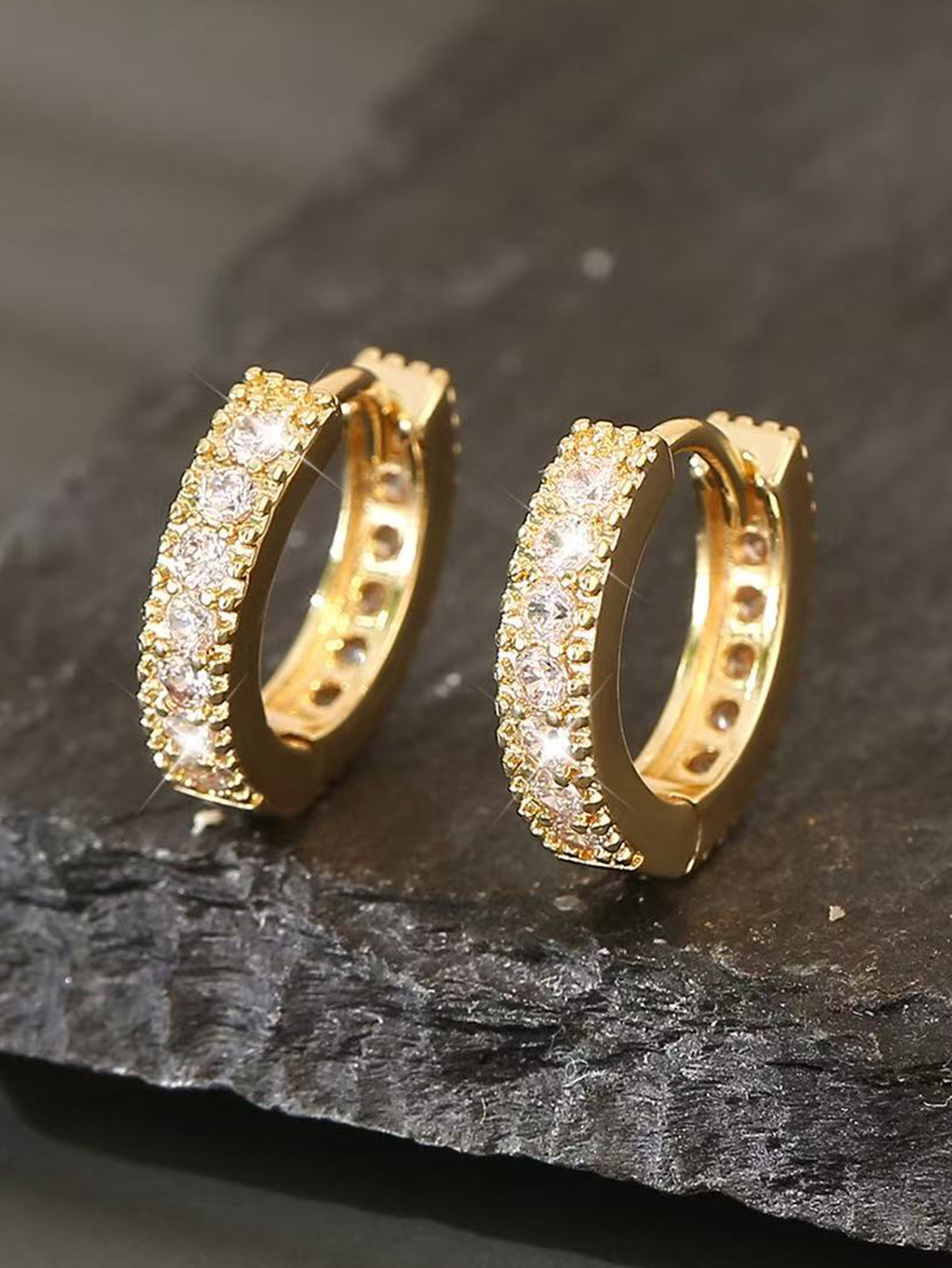 Braccialetti da uomo di tendenza, eleganti, classici e minimalisti, orecchini a cerchio piccoli, orecchini popolari da influencer._voghion.com
