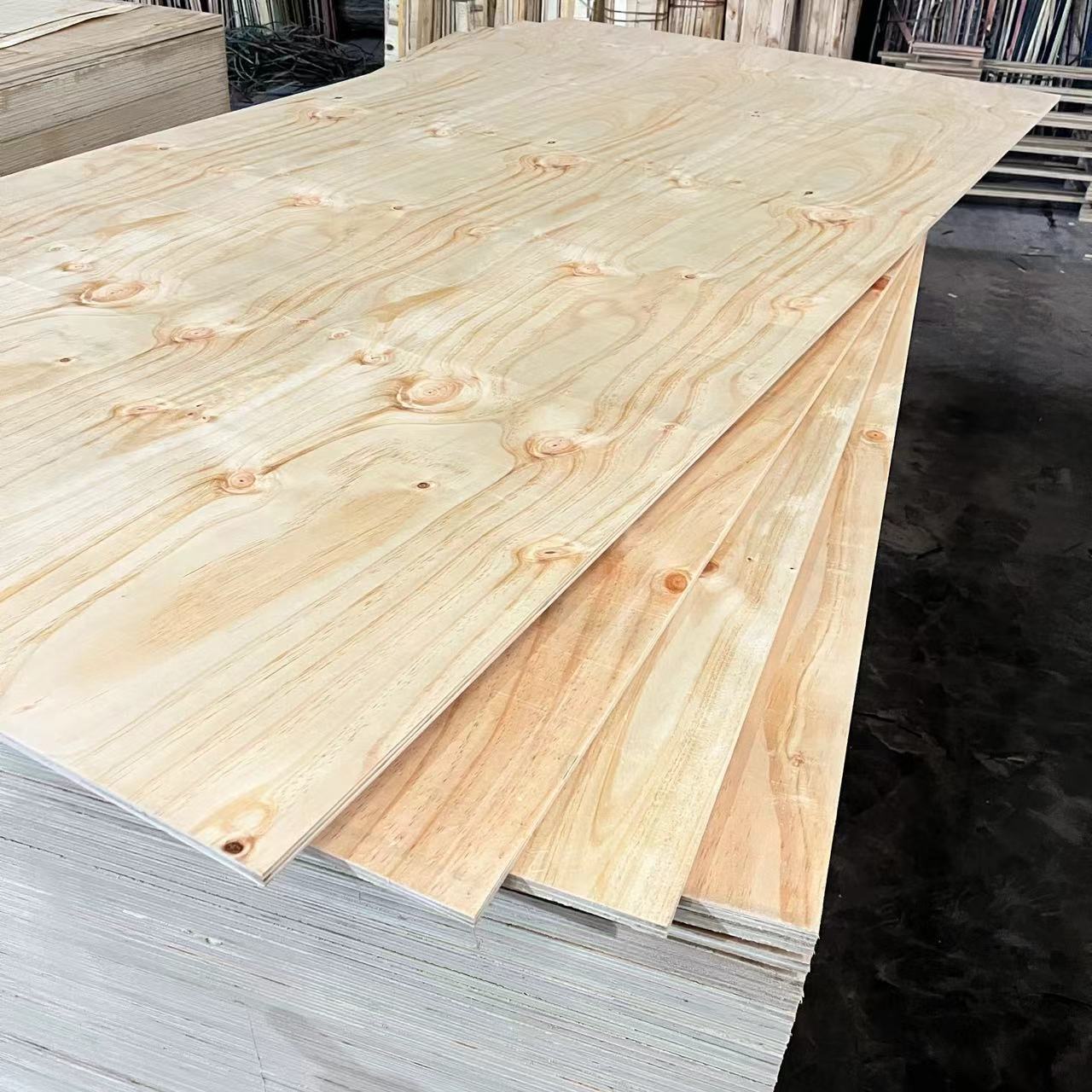 CDX胶合板  松木胶合板 建筑用胶合板 房顶胶合板 CDX松木板15mm