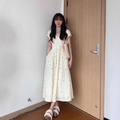 French-style design, sweet floral print, slimming summer milk white cute temperament waist-cinching ballet dress