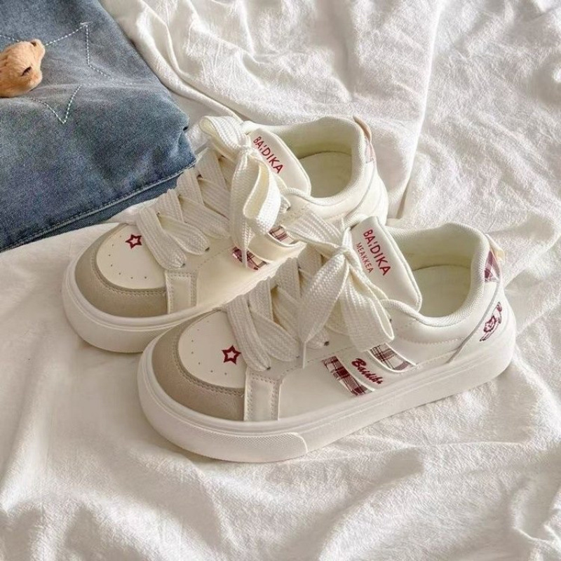 Autumn student cute thick-soled loafers, versatile star-embroidered women's shoes, unisex sneakers, lace-up casual shoes Autumn student cute thick-soled loafers, versatile star-embroidered women's shoes, unisex sneakers, lace-up casual shoes