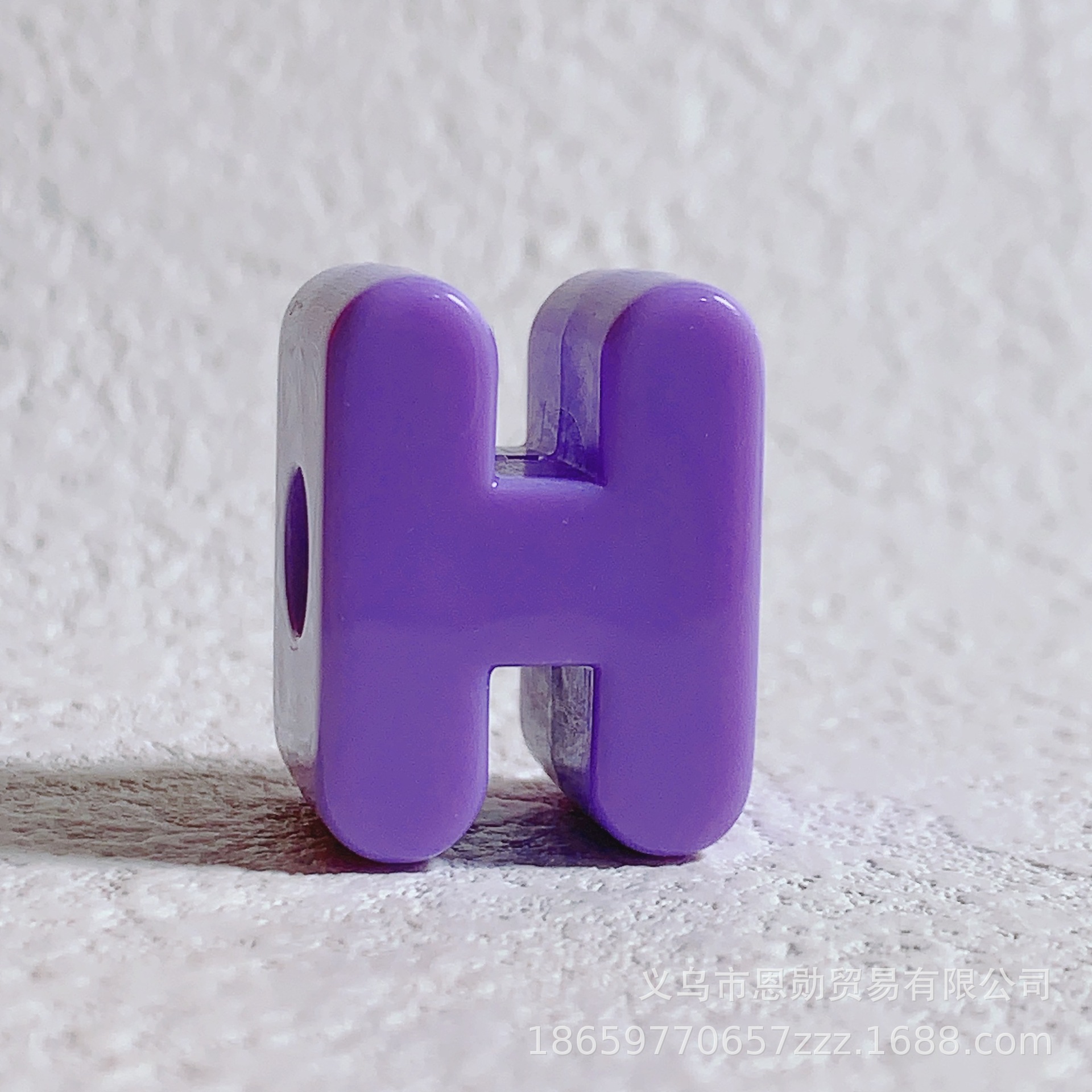 H (light purple)