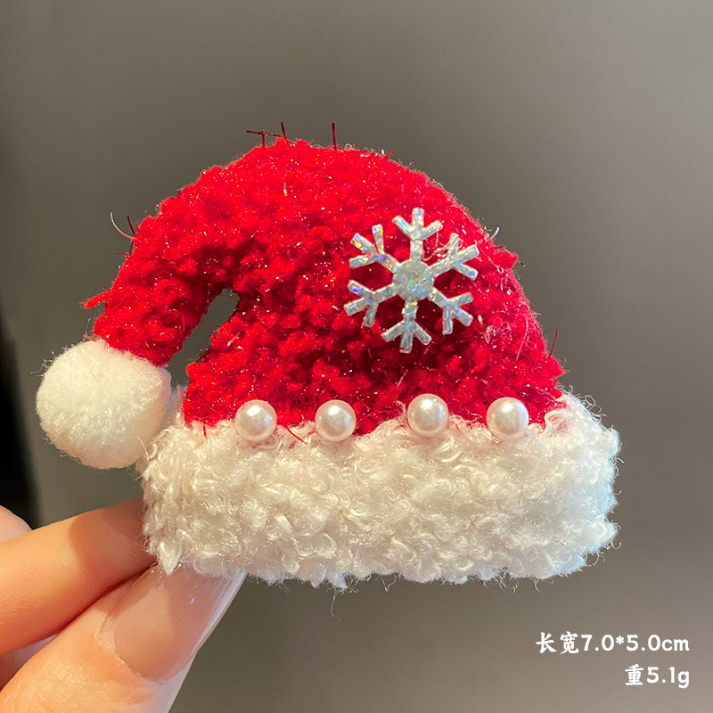 Snowflake sequin Christmas hat-brooch